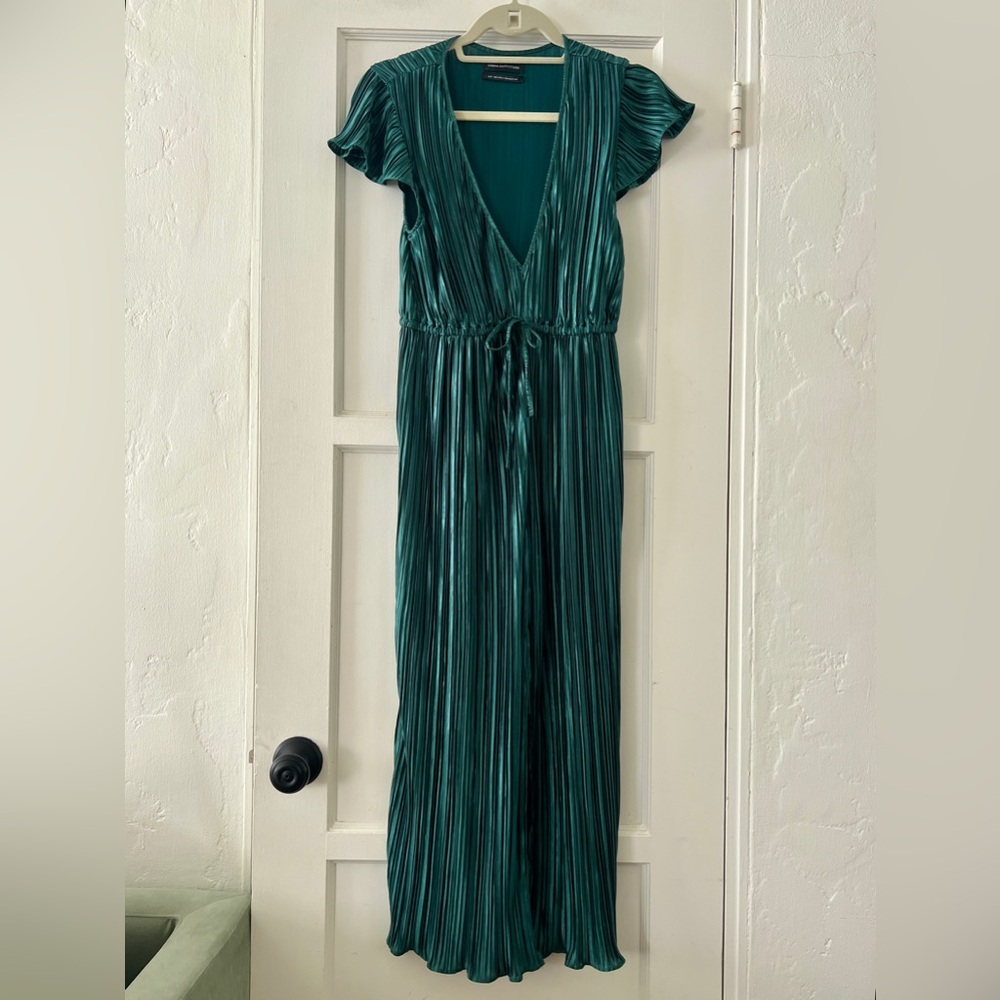 Urban Outfitters emerald green plisse metallic midi dress flutter sleeve small